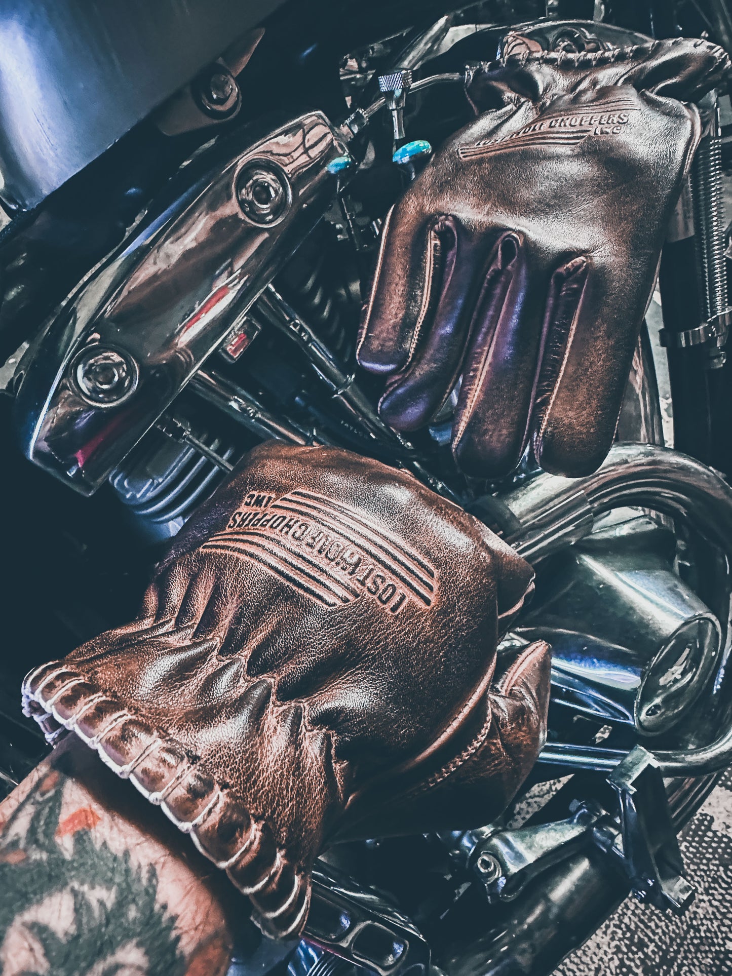 Lost Wolf Choppers Gloves Brown