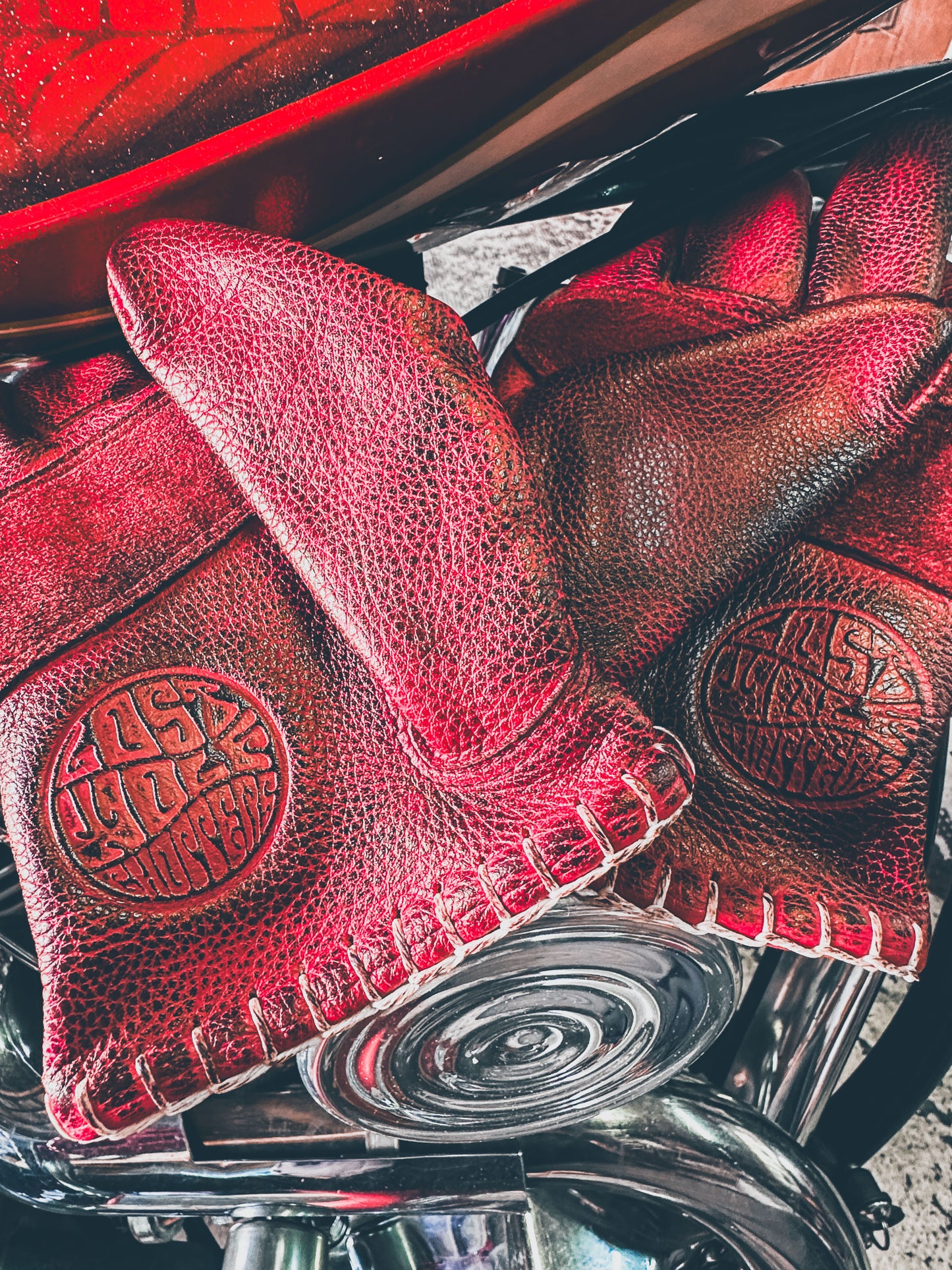 Lost Wolf Choppers Gloves Burnt Red