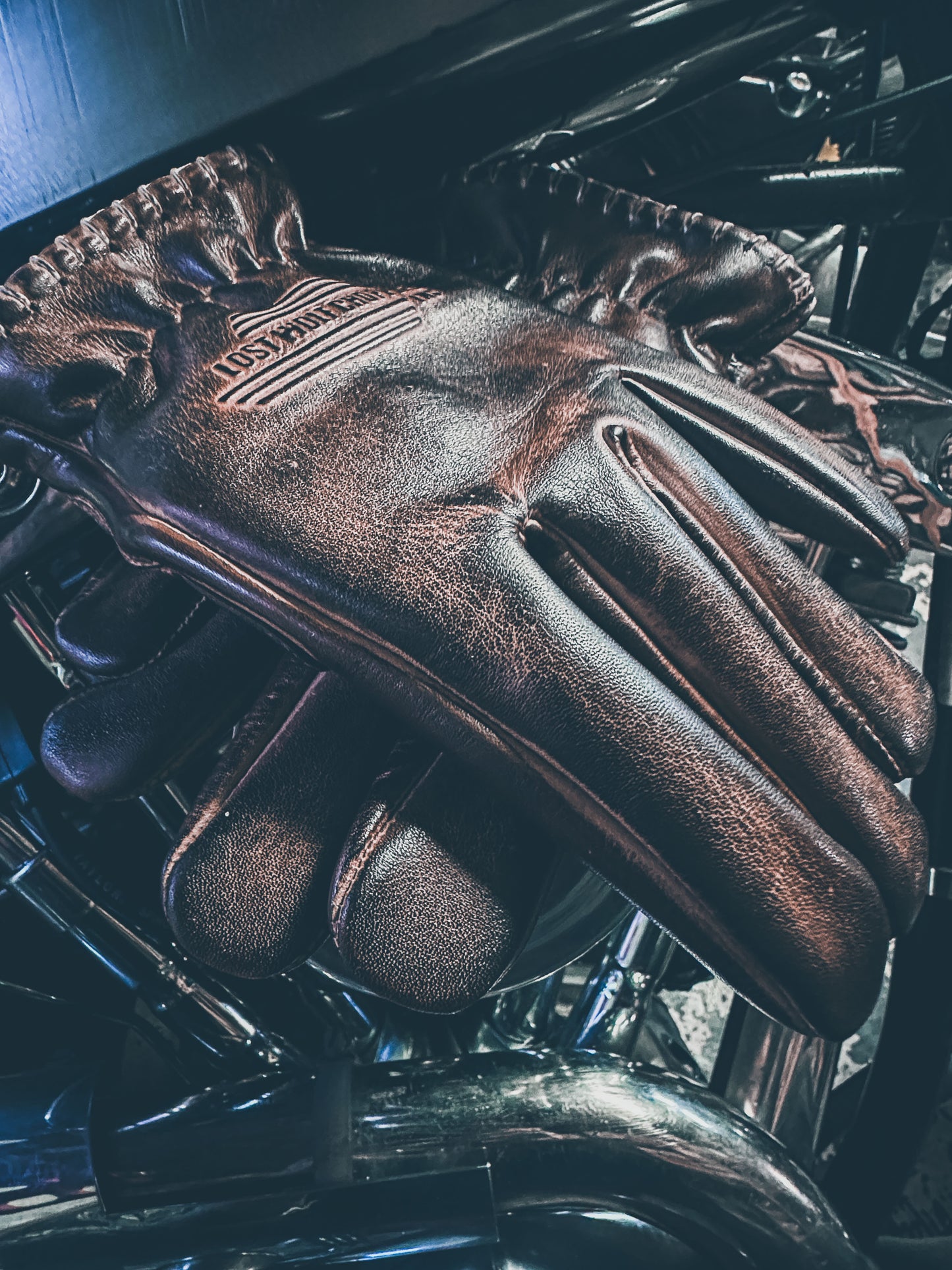 Lost Wolf Choppers Gloves Brown